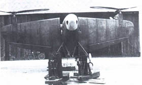 Aerostatoplan, front view during three-point stand measuring of weight and vertical lifting force.