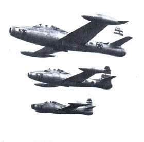 This three Thunderjets showing lot of different details characteristic for late 50-ties such as: underbelly camera, remains of the "Artic red paint scheme" and small fuselage roundel